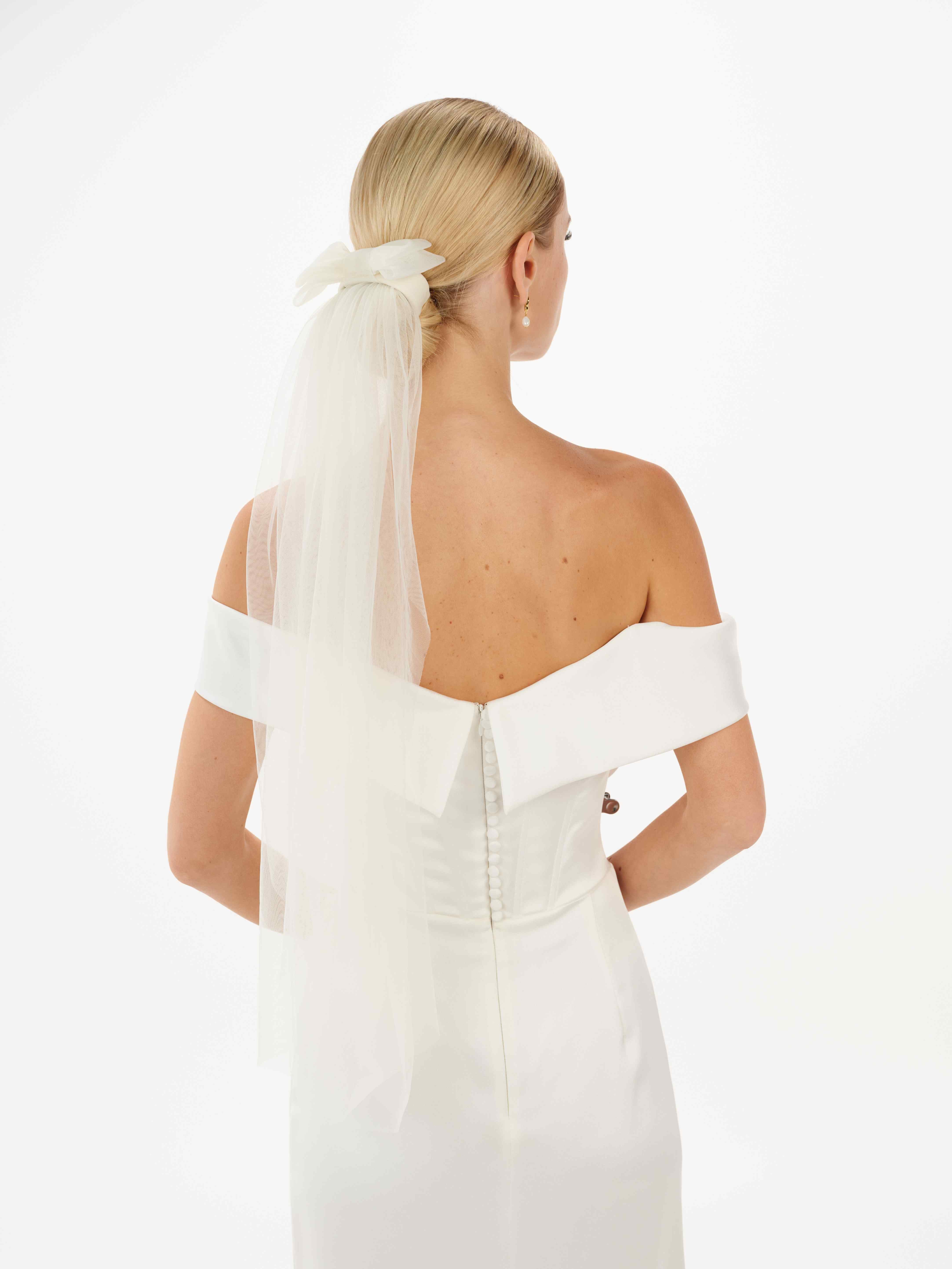 Tüll-Haarband + Haarschleife + Schleier